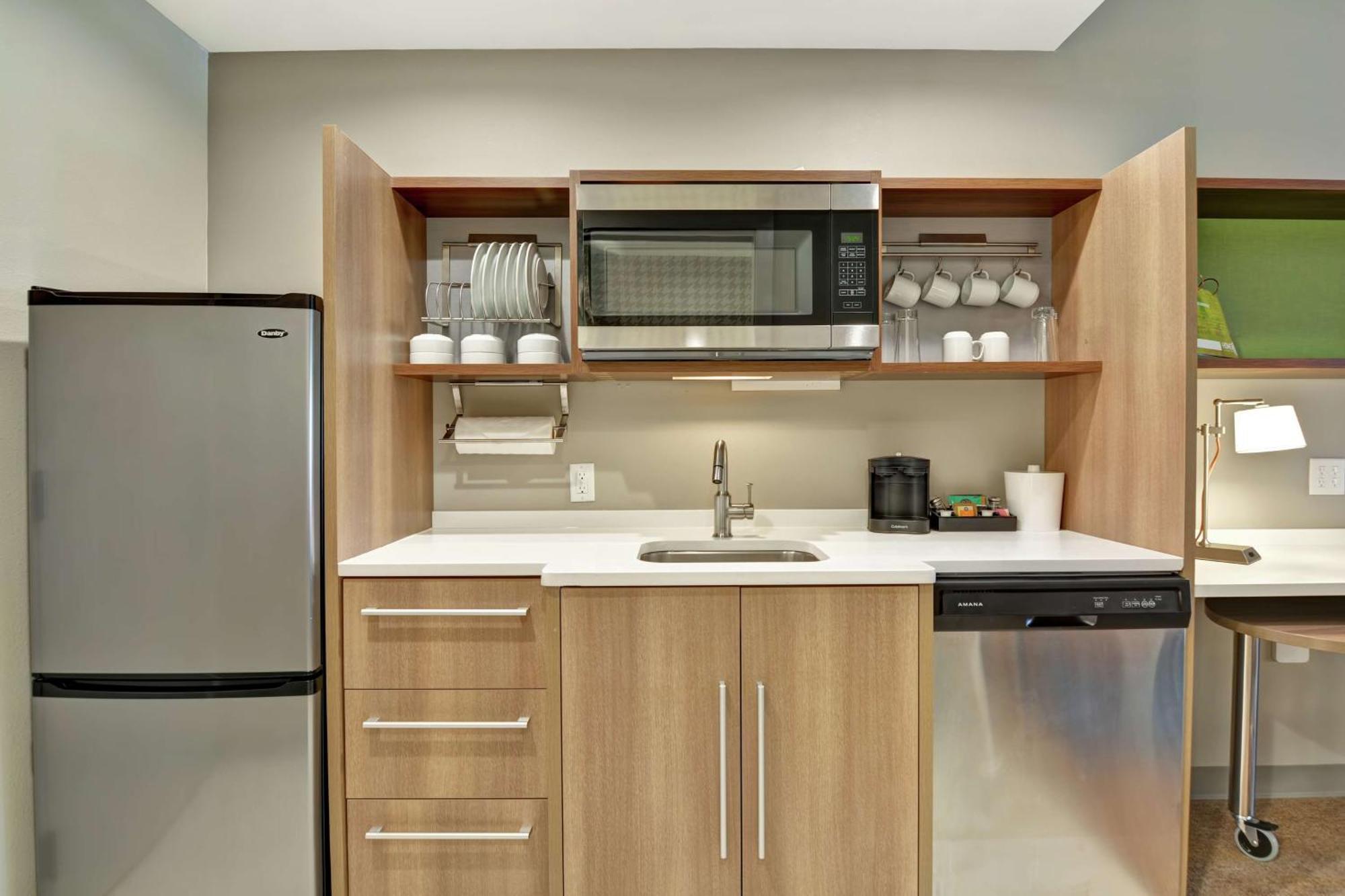 Home2 Suites By Hilton Charlotte Piper Glen מראה חיצוני תמונה
